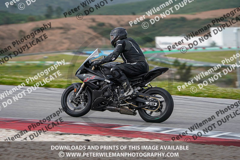 motorbikes;no limits;peter wileman photography;portimao;portugal;trackday digital images